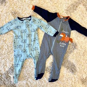 Set of 2 Gerber Footies